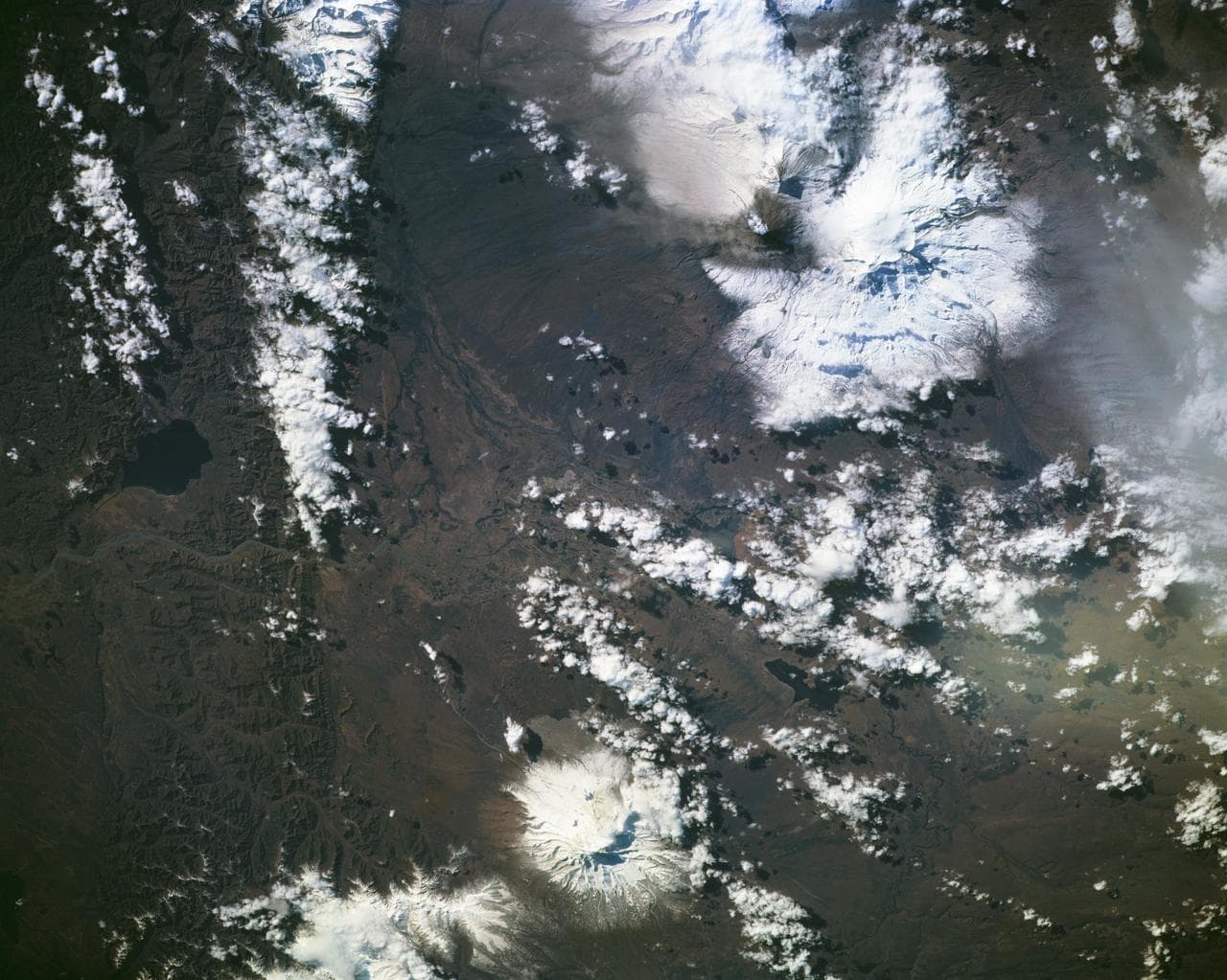 Eruption of Kliuchevskoi volcano