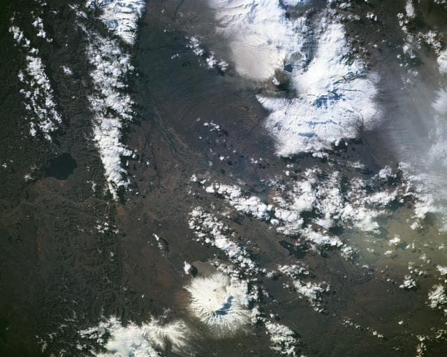 Eruption of Kliuchevskoi volcano
