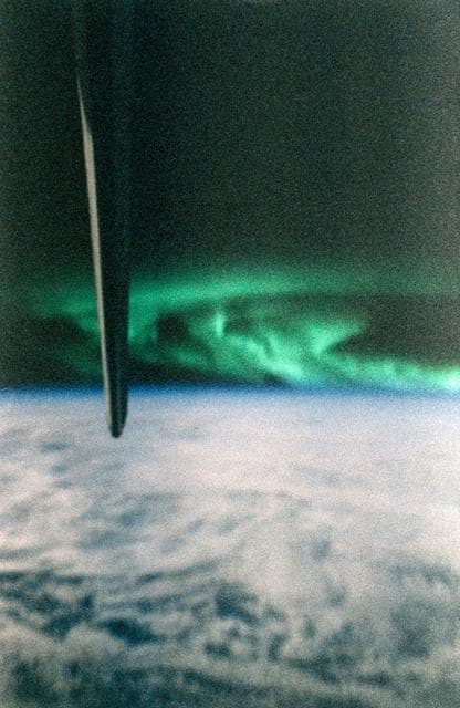 Aurora, australis, shuttle