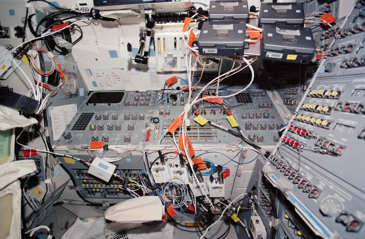 Dvcam, recorders, wiring