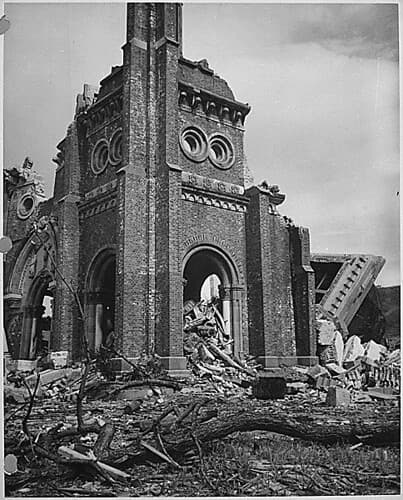 Public Domain: Atomic Ruins, Nagasaki, Japan 1945 (NARA)