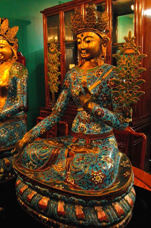 Rdeye, eyes, crownedbuddha
