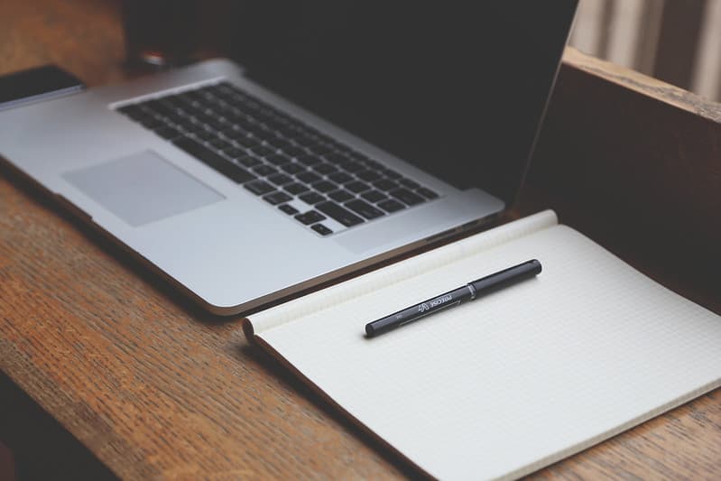 Laptop-notebook-clean-hero