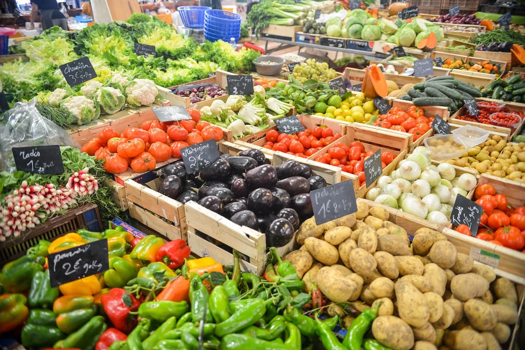Food-healthy-vegetables-potatoes