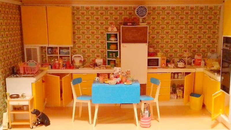Doll house kitchen