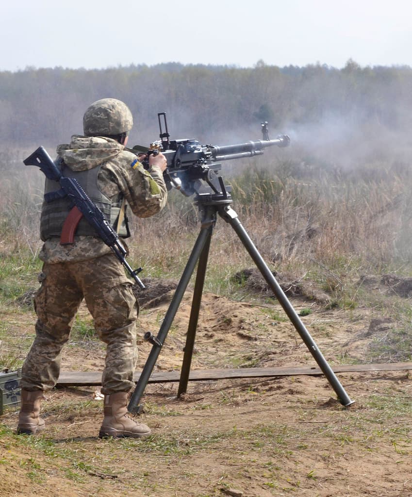 Heavy machine gun