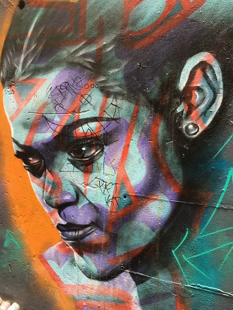 3D Kardashians ...in graffiti, Melbourne Laneways
