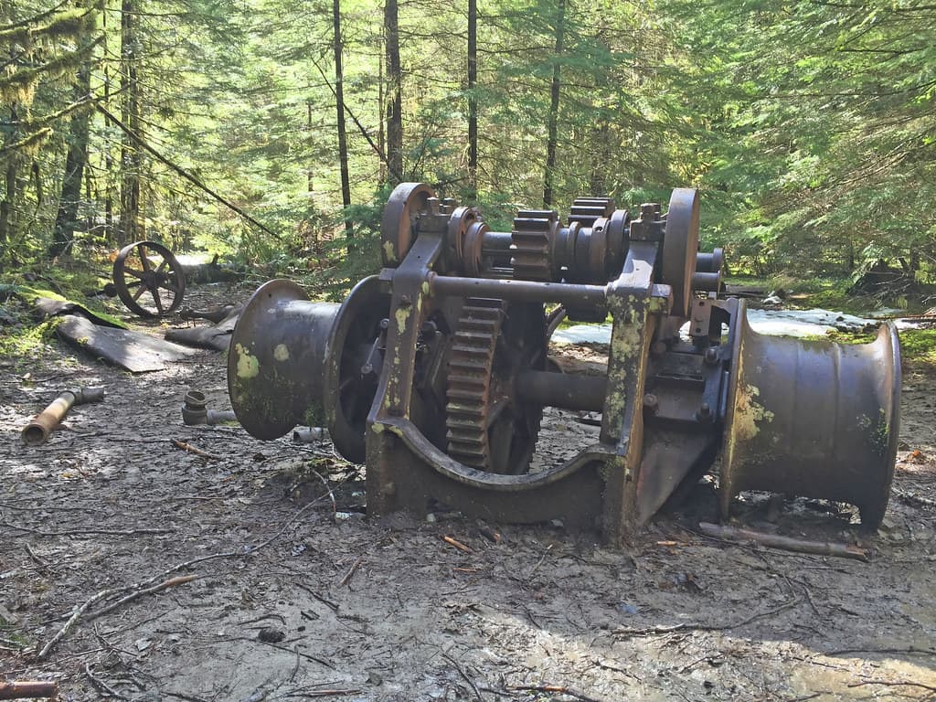Equipment, historic, machinery