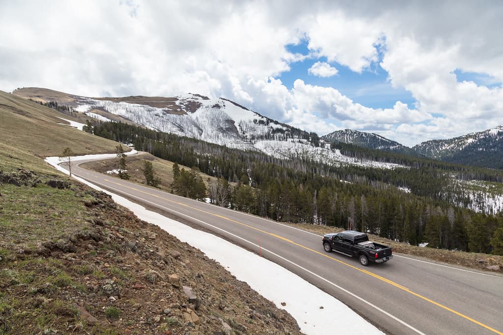 Views along Grand Loop Road from Tower Junction to Canyon Village (2)