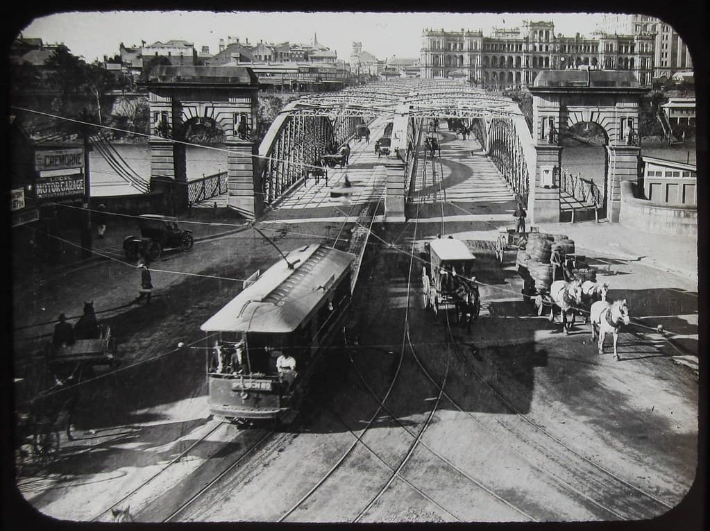 Traffic on Victoria Bridge, Brisbane, Qld - circa 1920 (Explore #86)