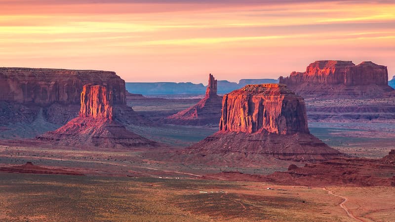 Monument Valley Sunset