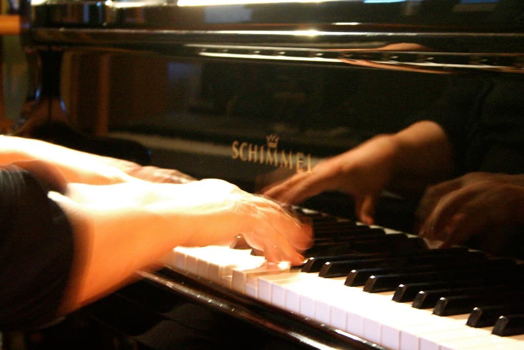 Piano Hands