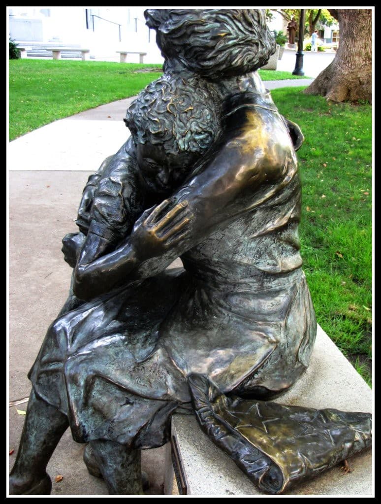 Police Officer Memorial, Sacramento, California