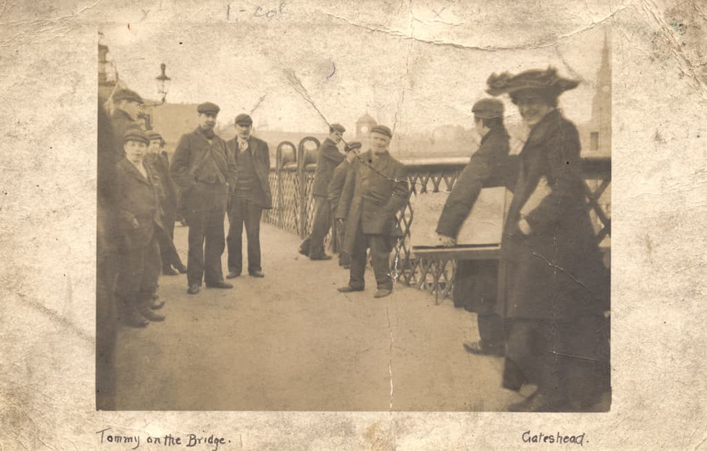 037098:'Tommy on the Bridge' Gateshead Unknown c.1905