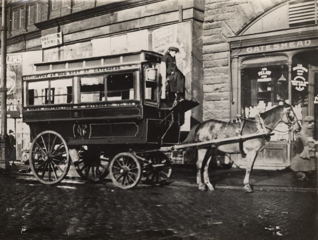 006802:Gateshead Horse Drawn Bus