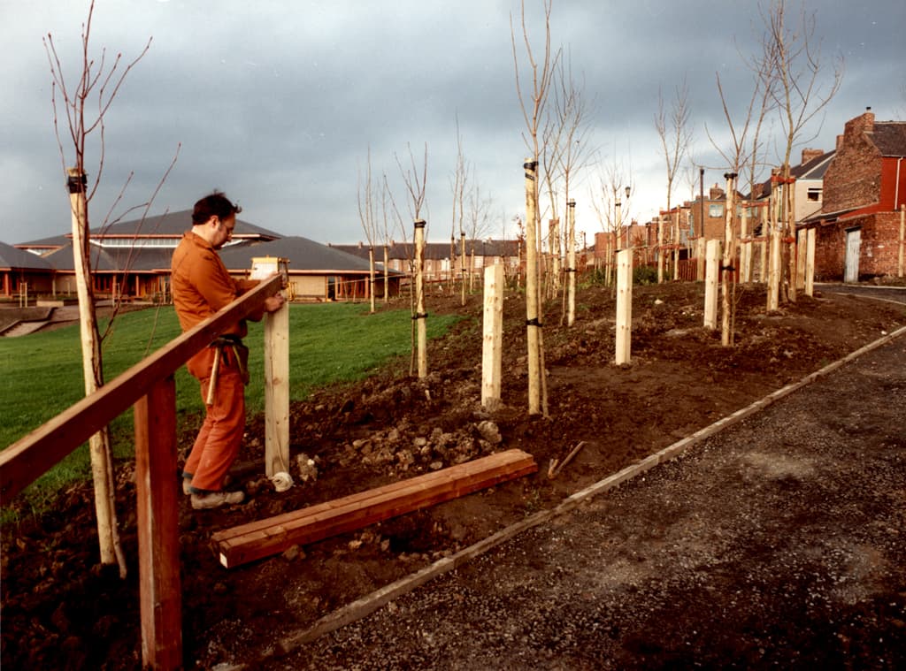 051194:Hotspur Street Heaton City Engineers 1984