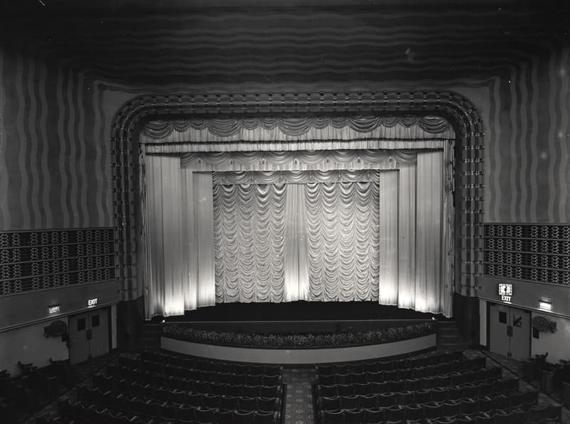 049848:Savoy cinema Ocean Road South Shields Riddell 1938