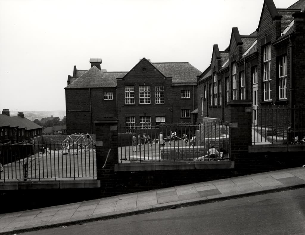 041456:Atkinson Road School Atkinson Road Benwell City Engineers 1971