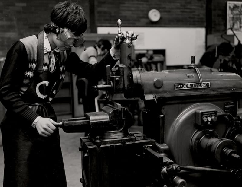 037903:John Marley School Newcastle upon Tyne City Engineers 1977