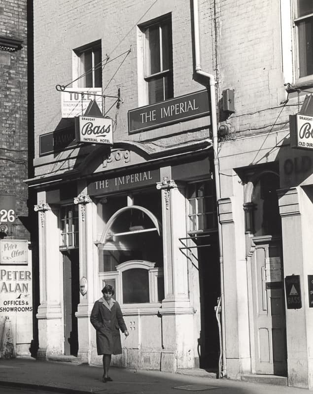 013953:The Imperial pub, Cloth Market, Newcastle upon Tyne, 1964