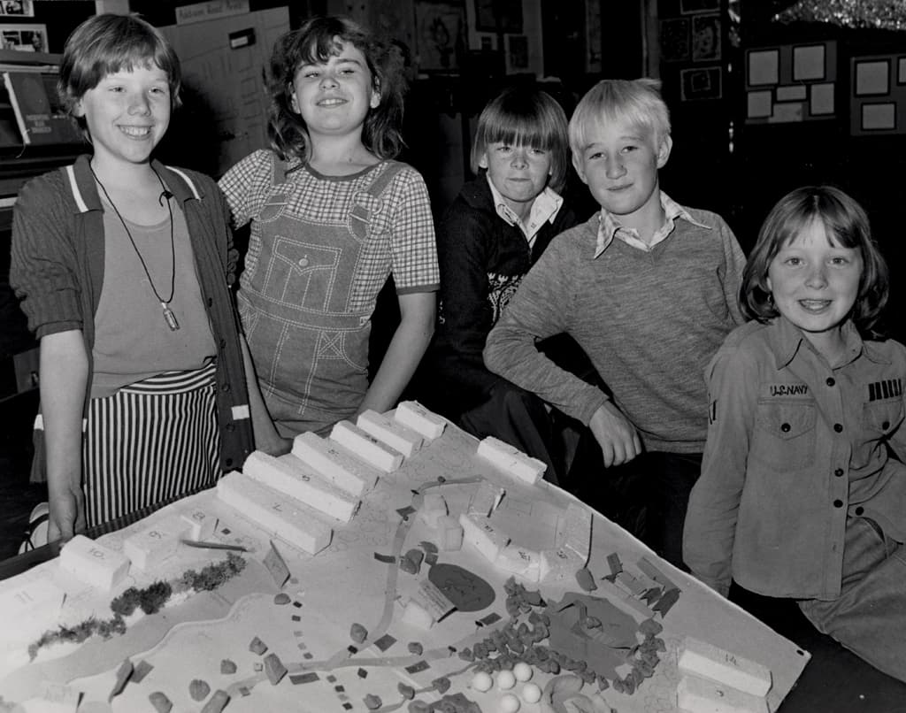 037886:Byker Primary School Commercial Road Byker City Engineers 1978
