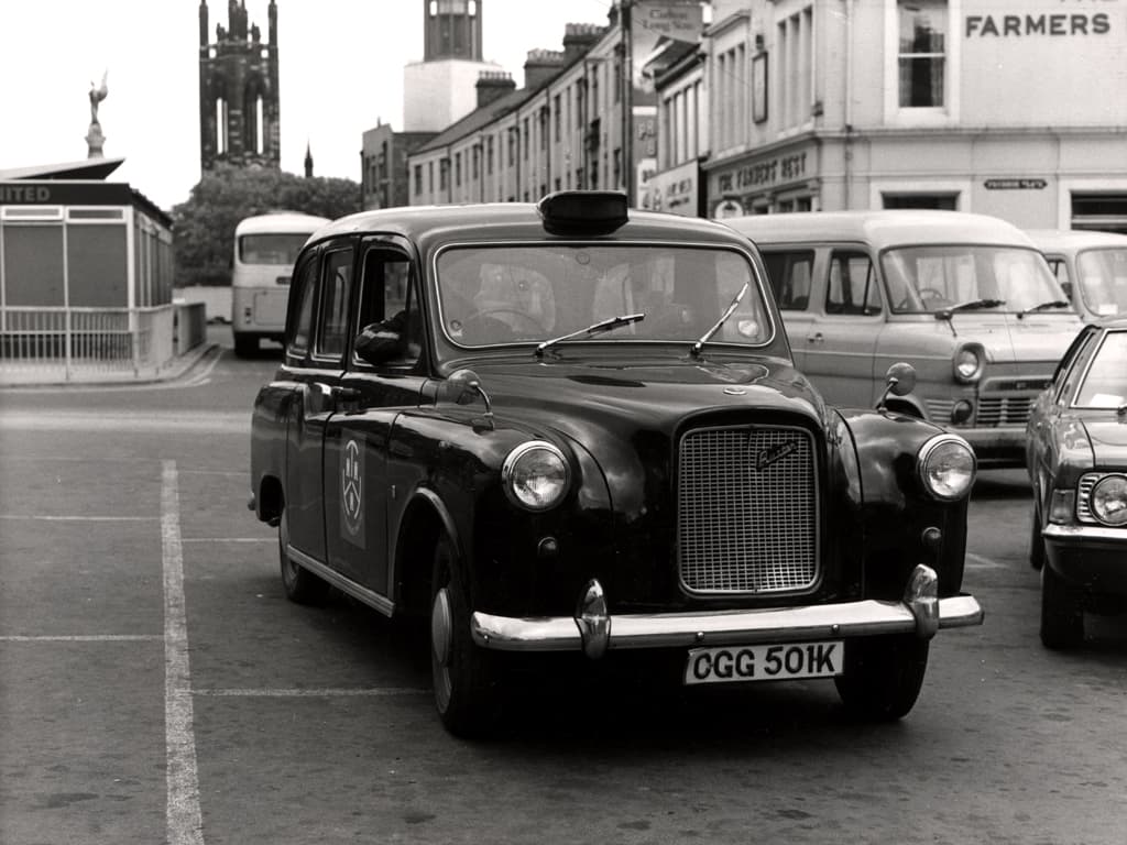 023359:Taxi, Haymarket, Newcastle upon Tyne, City Engineers 1975
