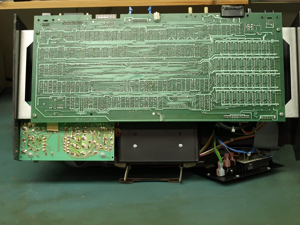 Osborne 1 Computer Teardown
