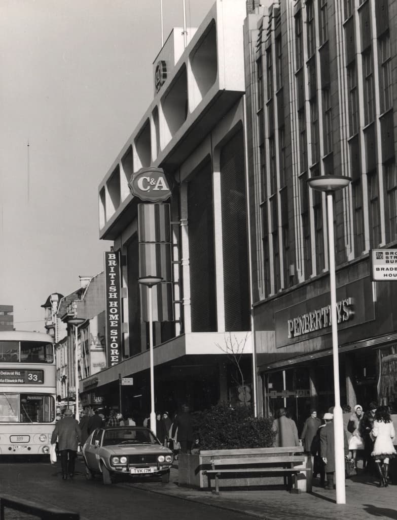 023342:Northumberland Street Newcastle upon Tyne City Engineers 1975
