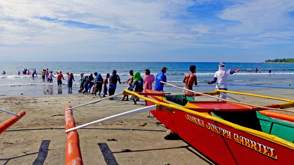 Beach fishing. Philippines