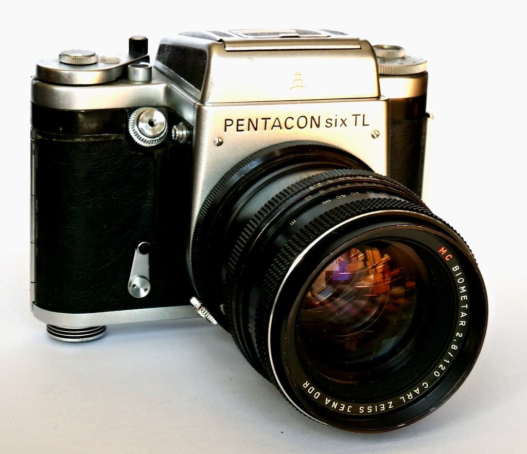 Pentacon Six with MC Biometar 2,8/120 Lens (not mine, just borrowed)
