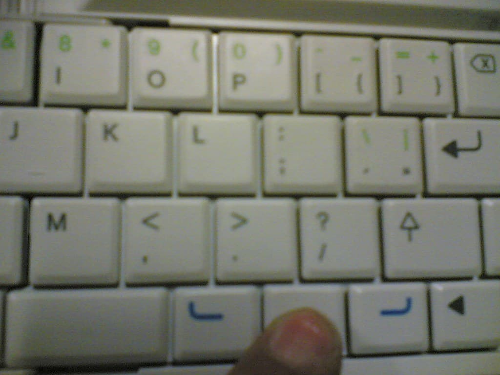 My new Nokia Bluetooth keyboard for my 7610