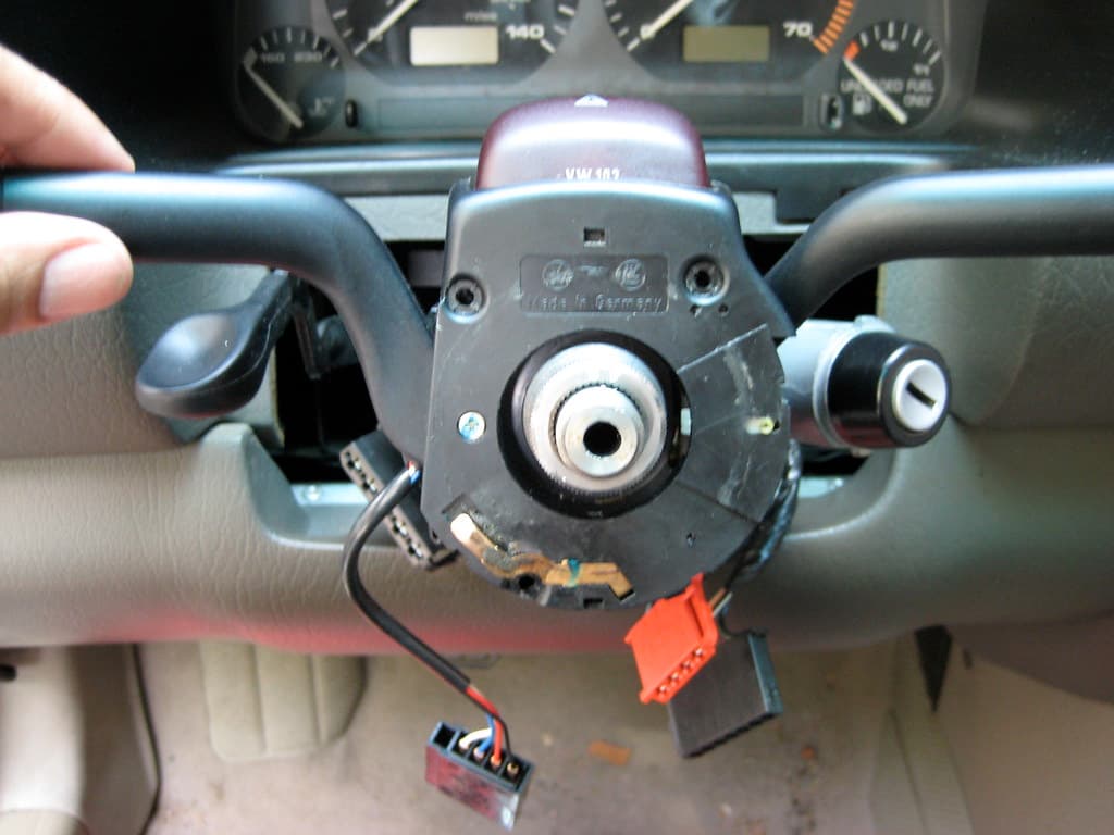 Before removing the light signal switch