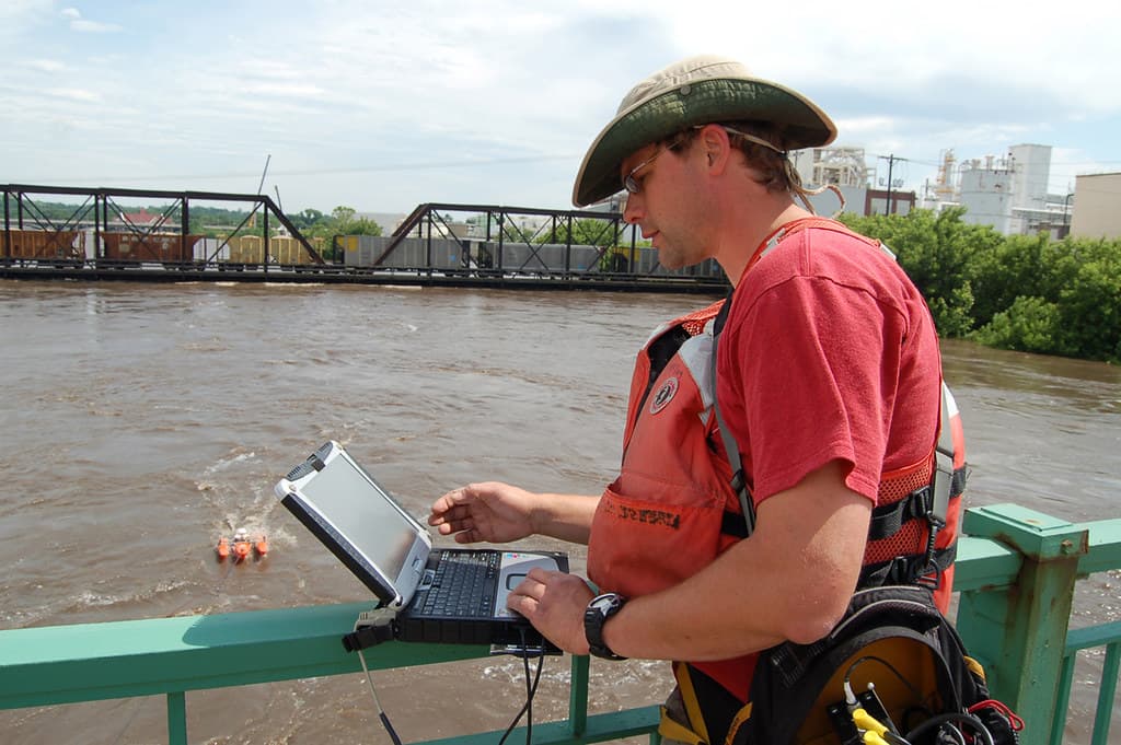 River Monitoring, Cedar Rapids, IA