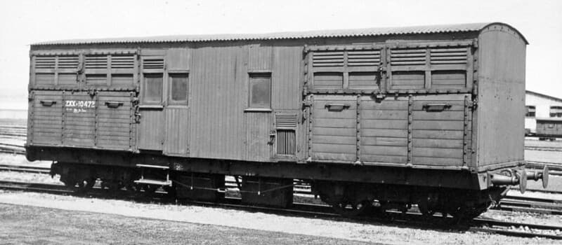 Improved Horse Box, closed, 1929