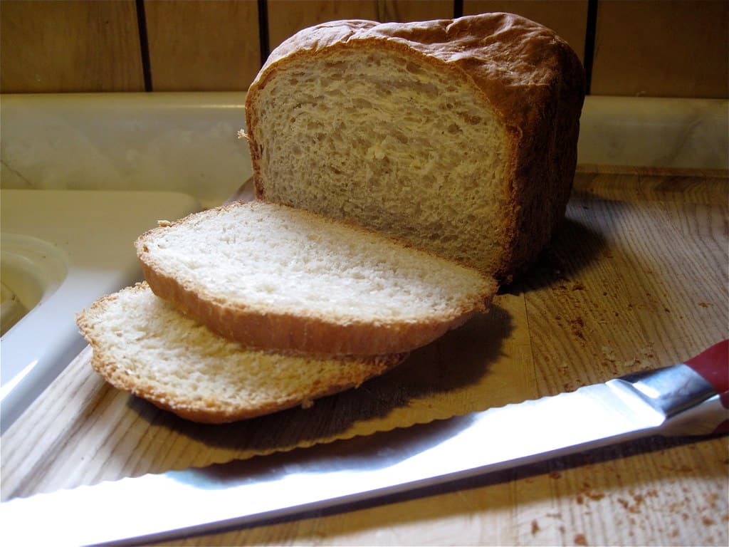 2009/365/105 Greatest Thing Since Sliced (Homemade) Bread