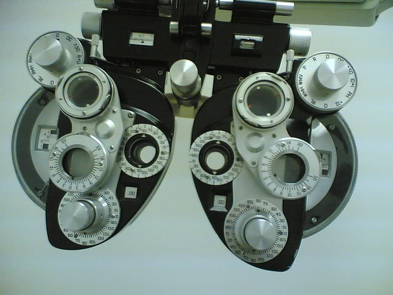 Opthamologist Gear V