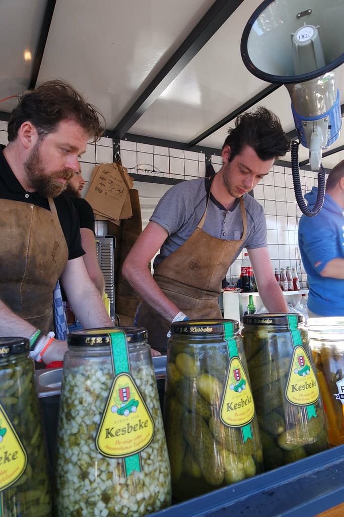 Stand bij het 'Food Truck Festival' TREK