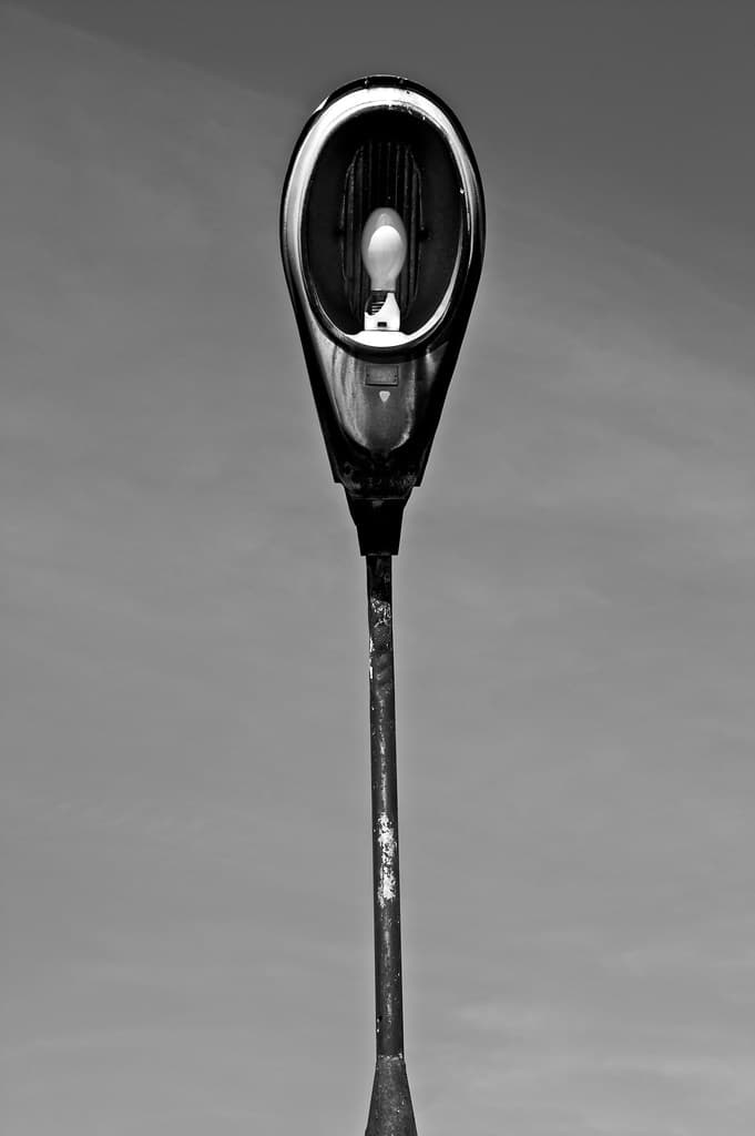 Cobra lamp