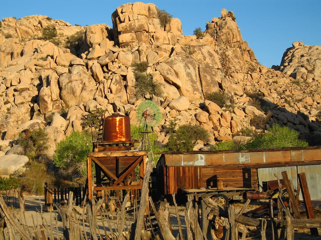 Water tank, blacksmith shop; Keys (Desert Queen) Ranch