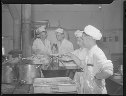 Food preparation in camp kitchen, Army Service Corps, Camp Borden