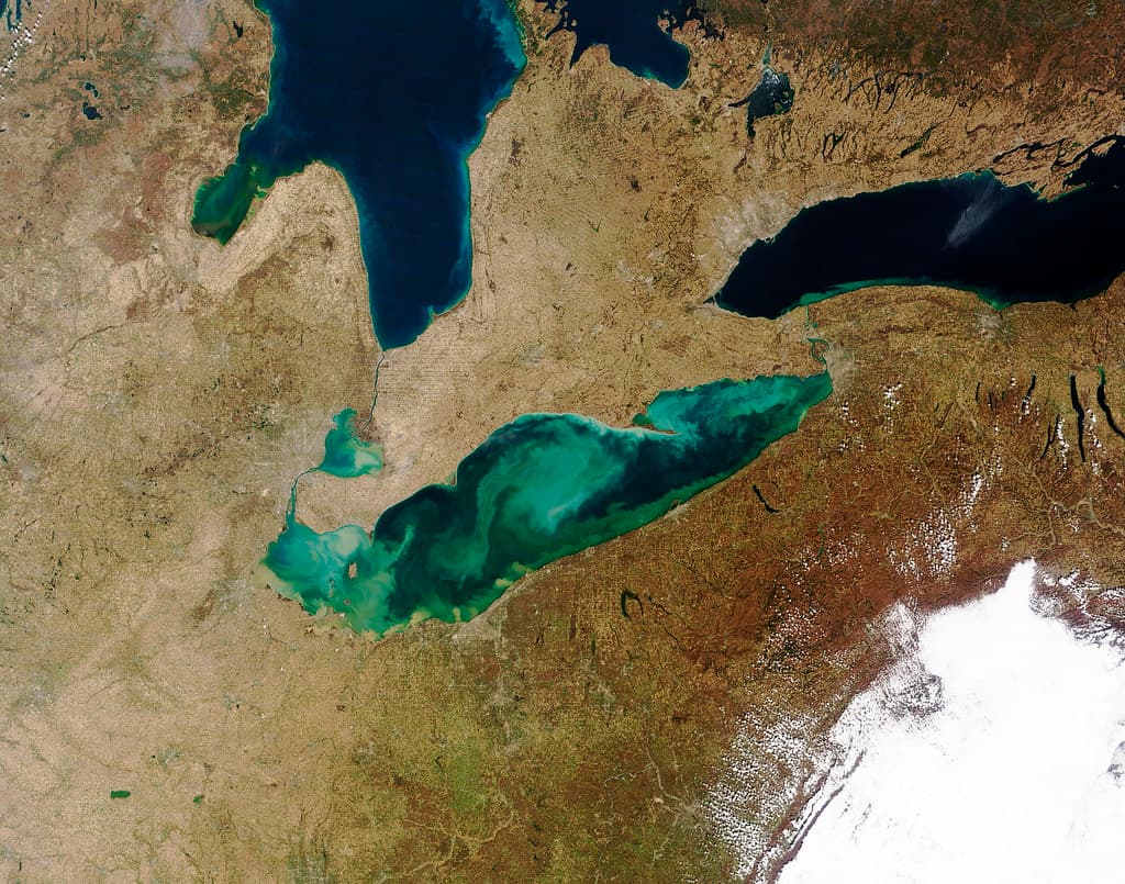 Lake Erie MODIS satellite Mar 2012