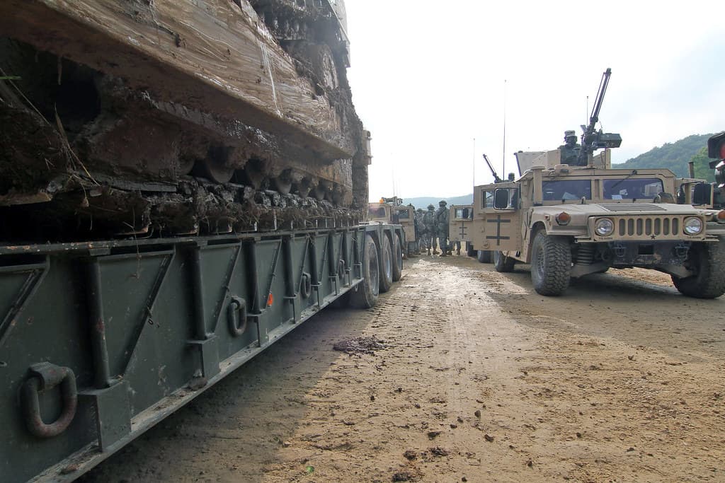 Engineers face OPFOR of 1-4 Inf. during Saber Junction 14
