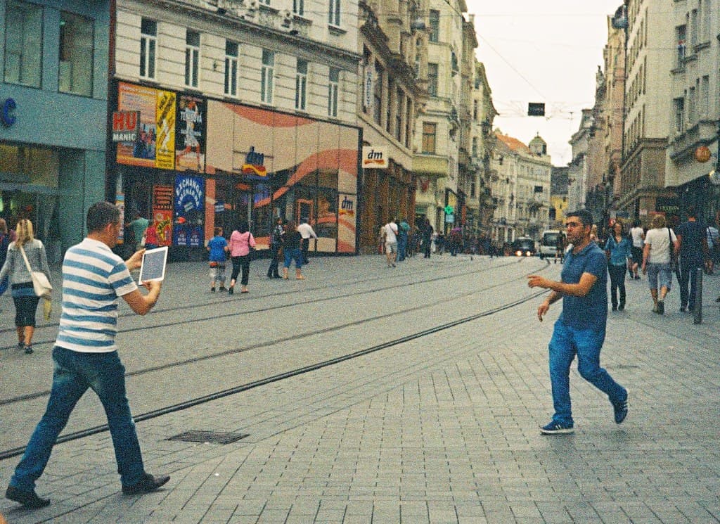 Elikon 35S - Tablet Shooter on Liberty Square 2
