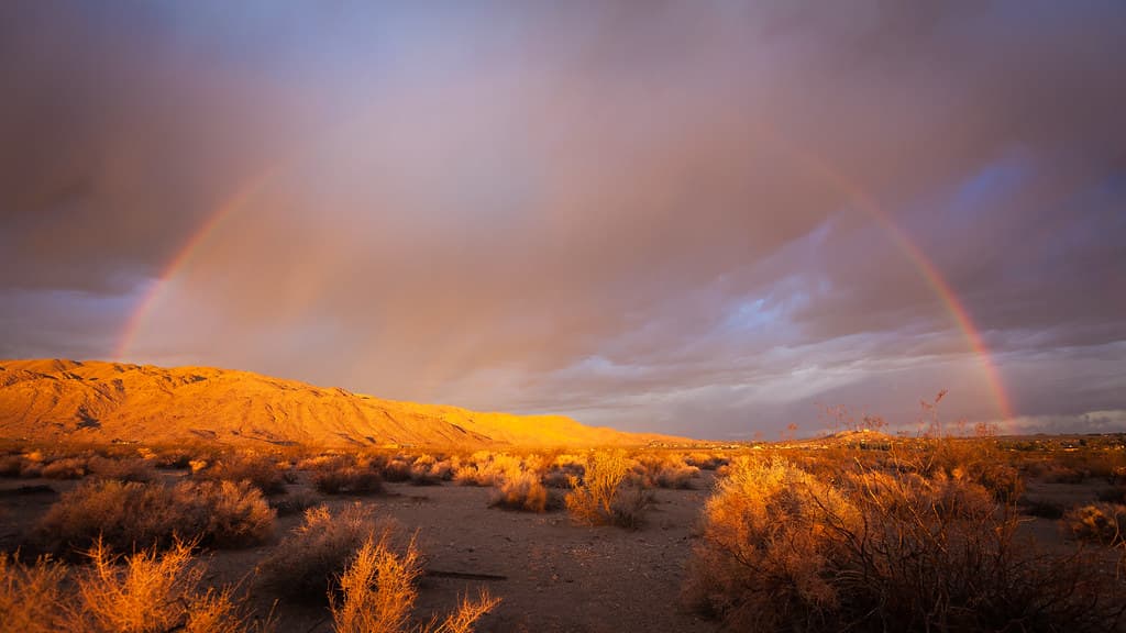 Queen Mountains Rainbow