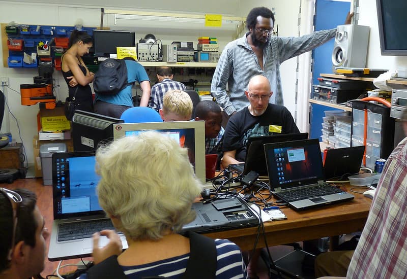 July 20th, Reading Repair Cafe IT desk (2)