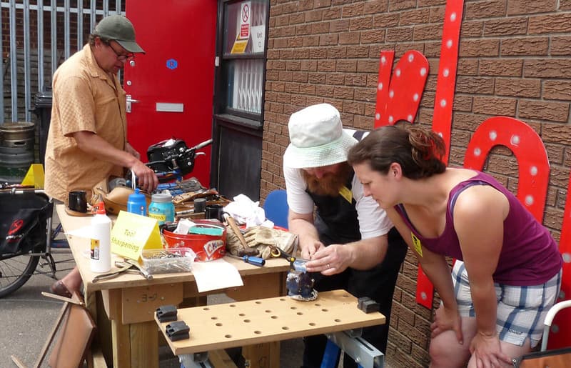 July 20th, Reading Repair Cafe - tool sharpening desk (2)