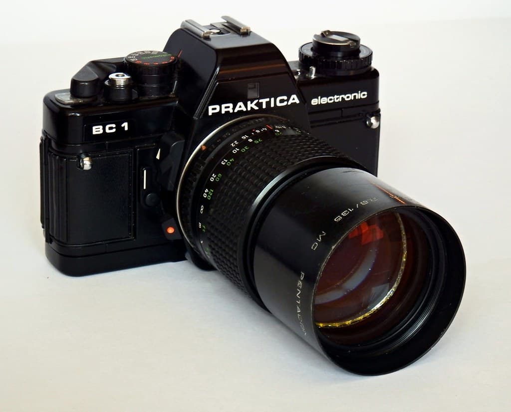 Praktica BC1 Electronic with MC Pentacon Prakticar 2,8/135 Lens