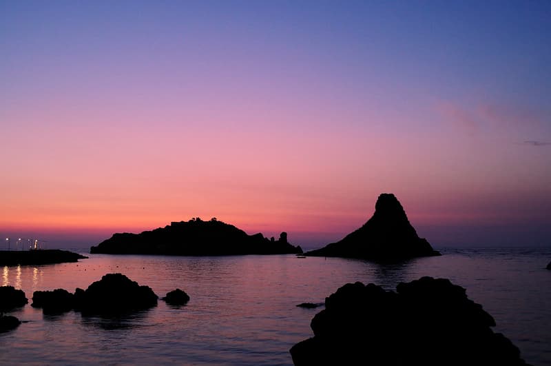 Aci, acitrezza, basalt