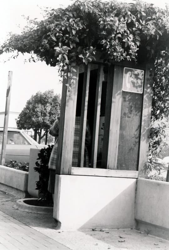Santa Cruz Avenue street furniture - phone booth