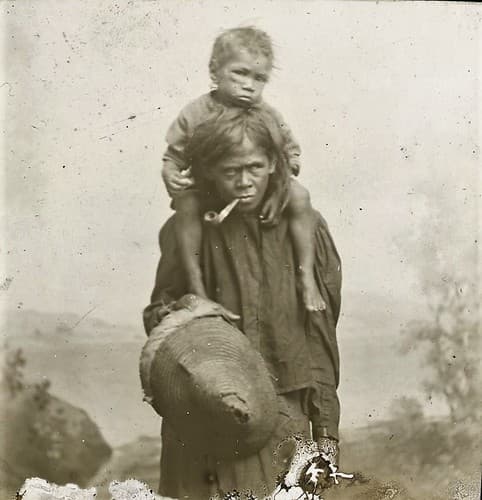 AUSTRALIAN ABORIGINAL WOMAN & CHILD - circa 1900